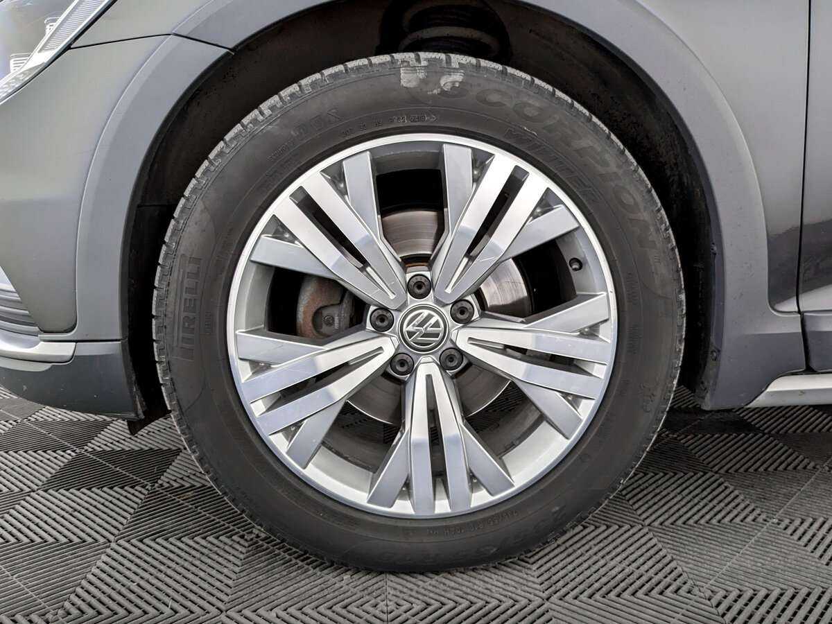 Купить Volkswagen Passat Alltrack, 2018, 188 183 км, фото №18