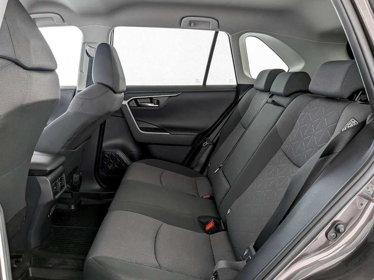 Купить Toyota RAV4, 2020, 60 221 км, фото №10