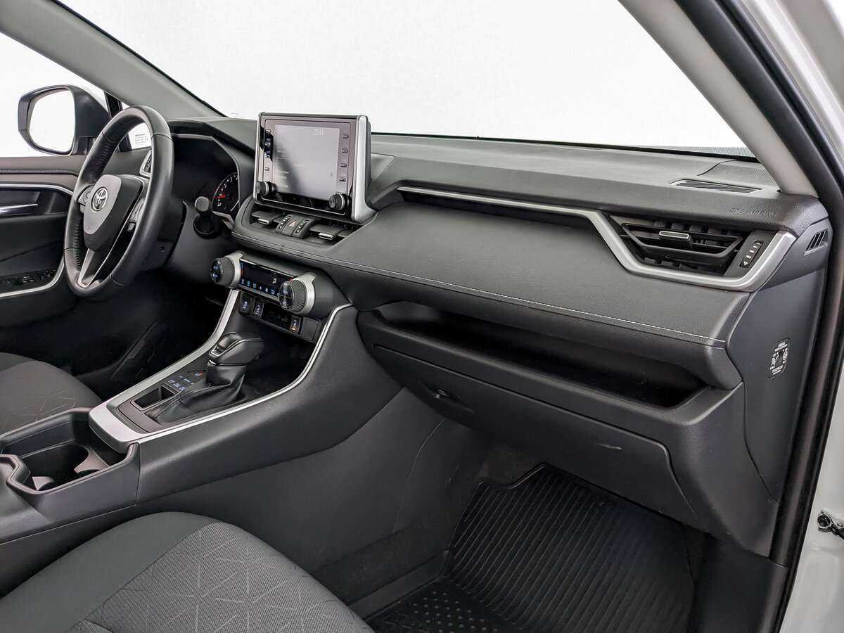 Купить Toyota RAV4, 2020, 17 322 км, фото №9