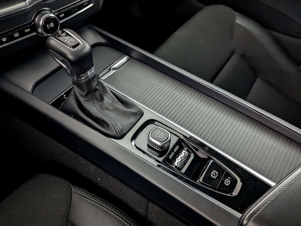 Купить Volvo XC60, 2019, 68 500 км, фото №17
