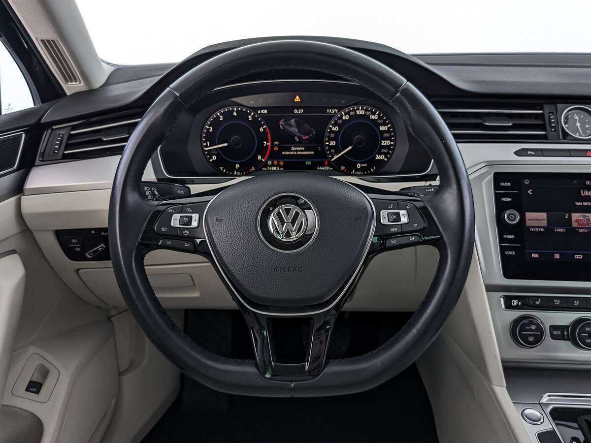 Купить Volkswagen Passat, 2018, 44 409 км, фото №18