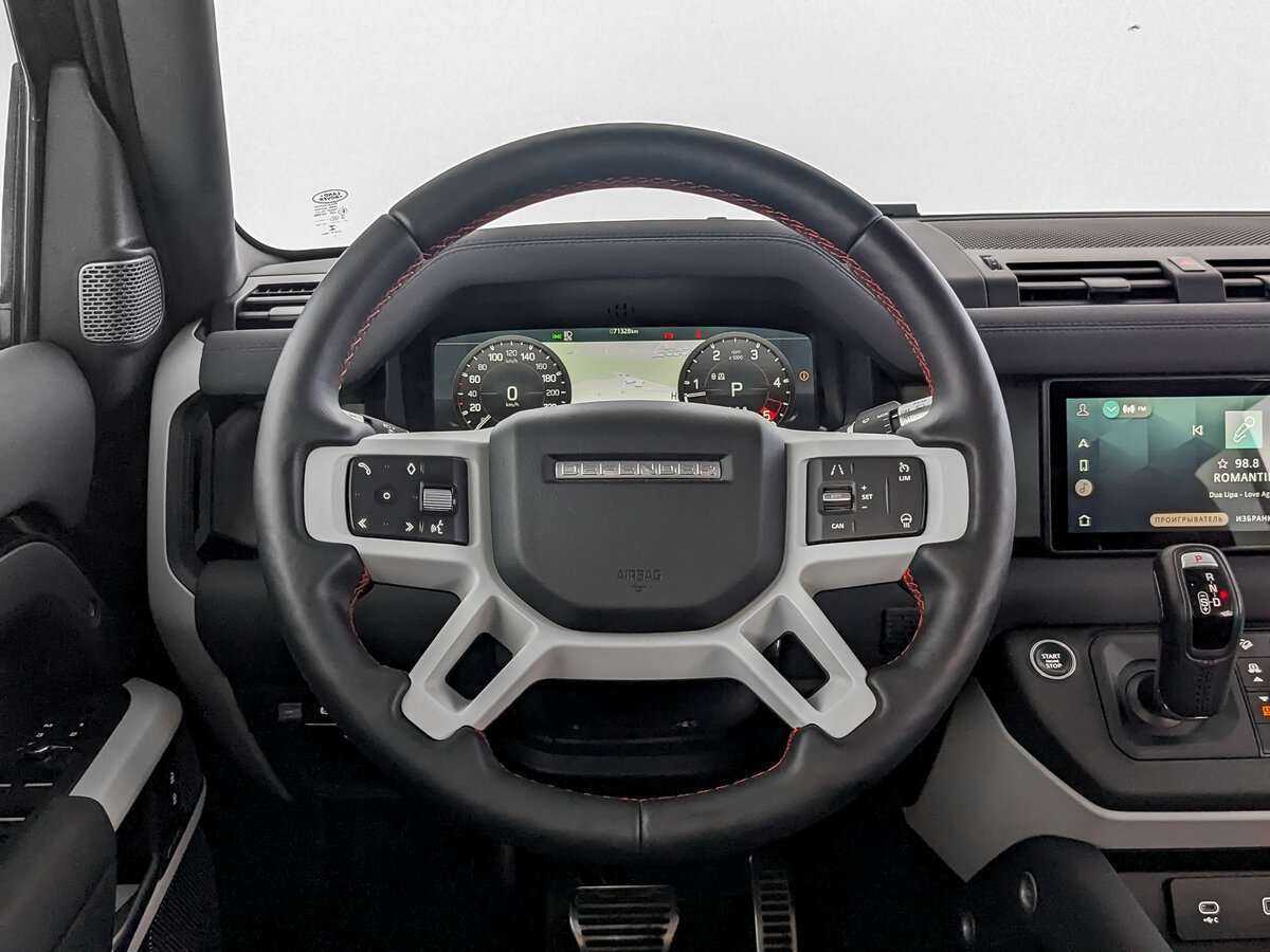 Купить Land Rover Defender 110, 2021, 71 334 км, фото №16