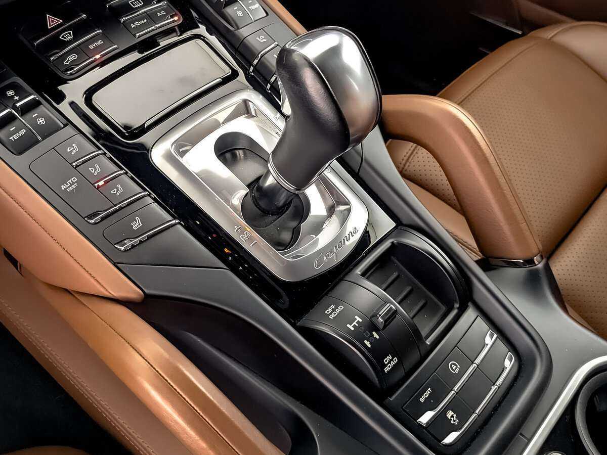 Купить Porsche Cayenne, 2016, 77 190 км, фото №16