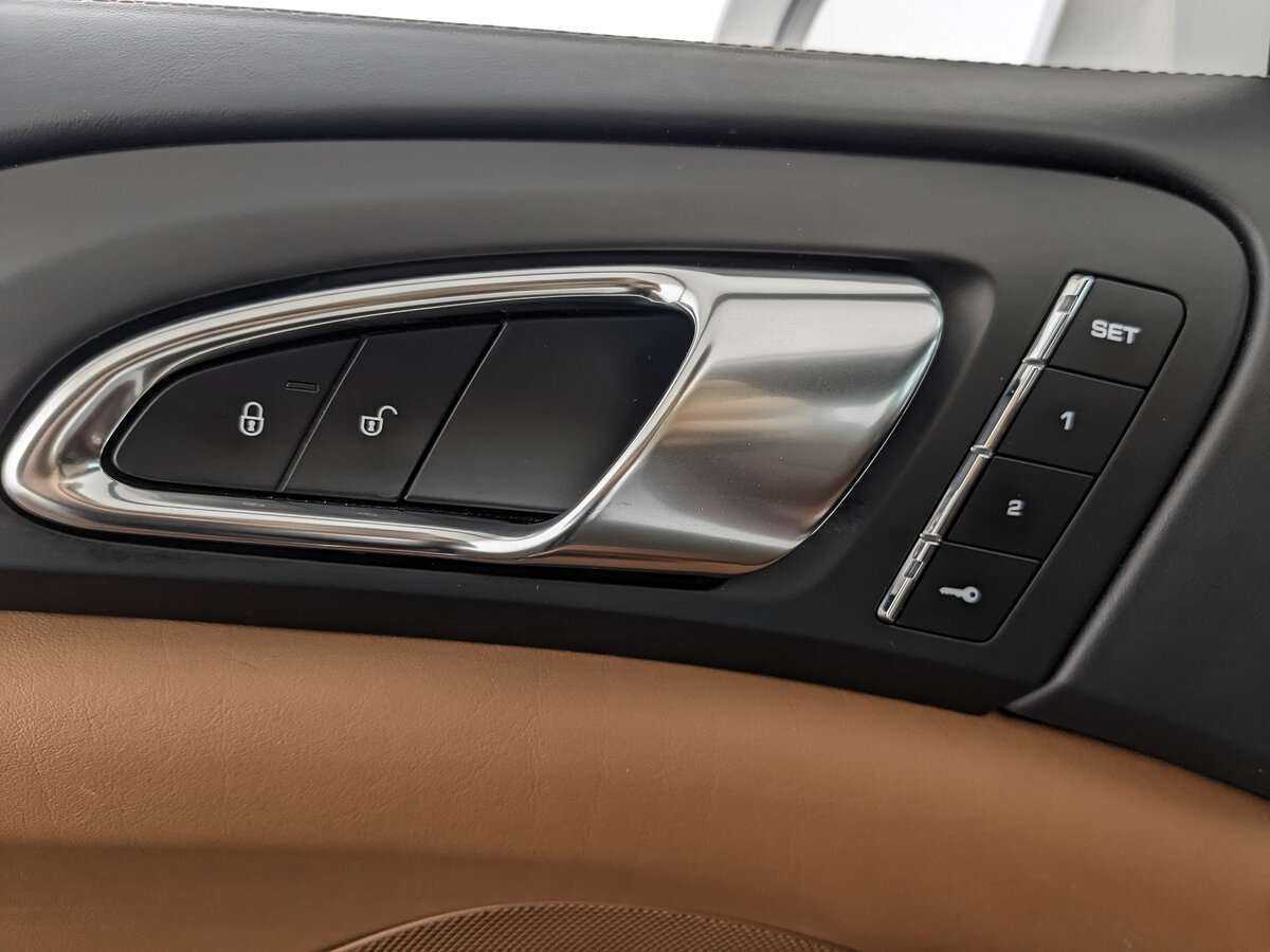 Купить Porsche Cayenne, 2016, 77 190 км, фото №24