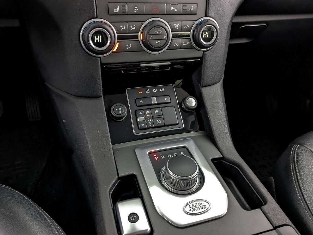 Купить Land Rover Discovery, 2015, 154 787 км, фото №18