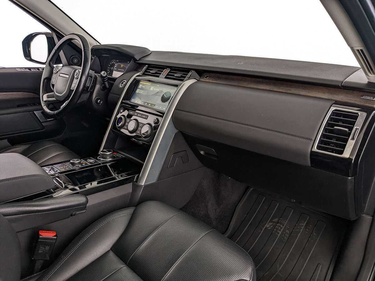 Купить Land Rover Discovery, 2018, 140 603 км, фото №6