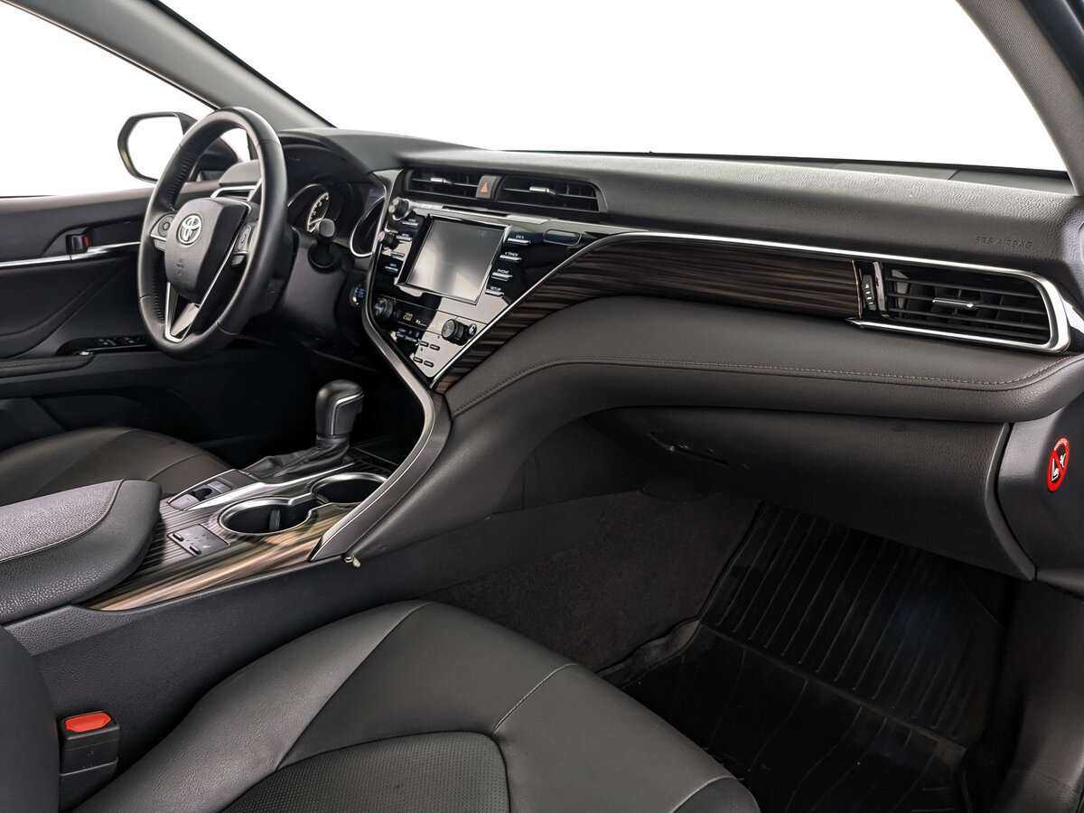 Купить Toyota Camry, 2018, 102 842 км, фото №9