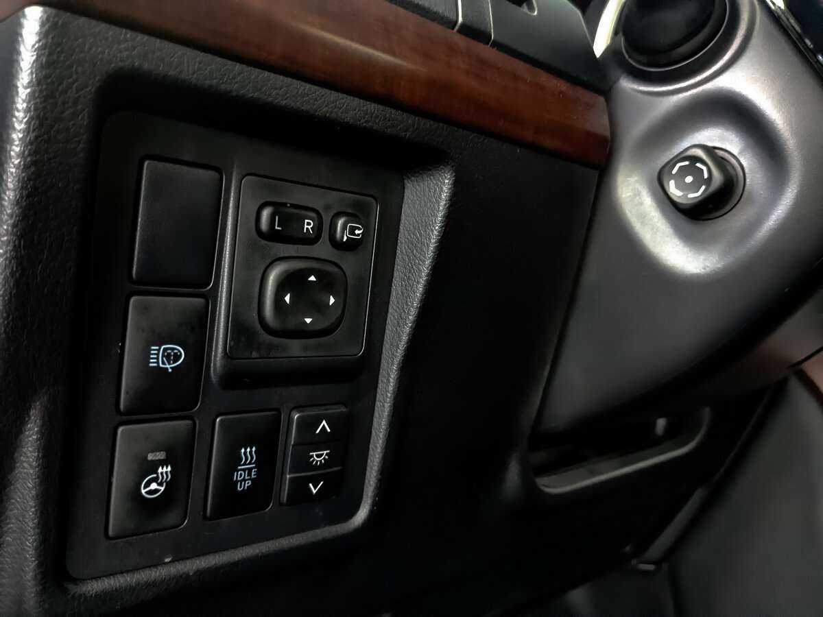 Купить Toyota Land Cruiser Prado, 2016, 100 787 км, фото №24