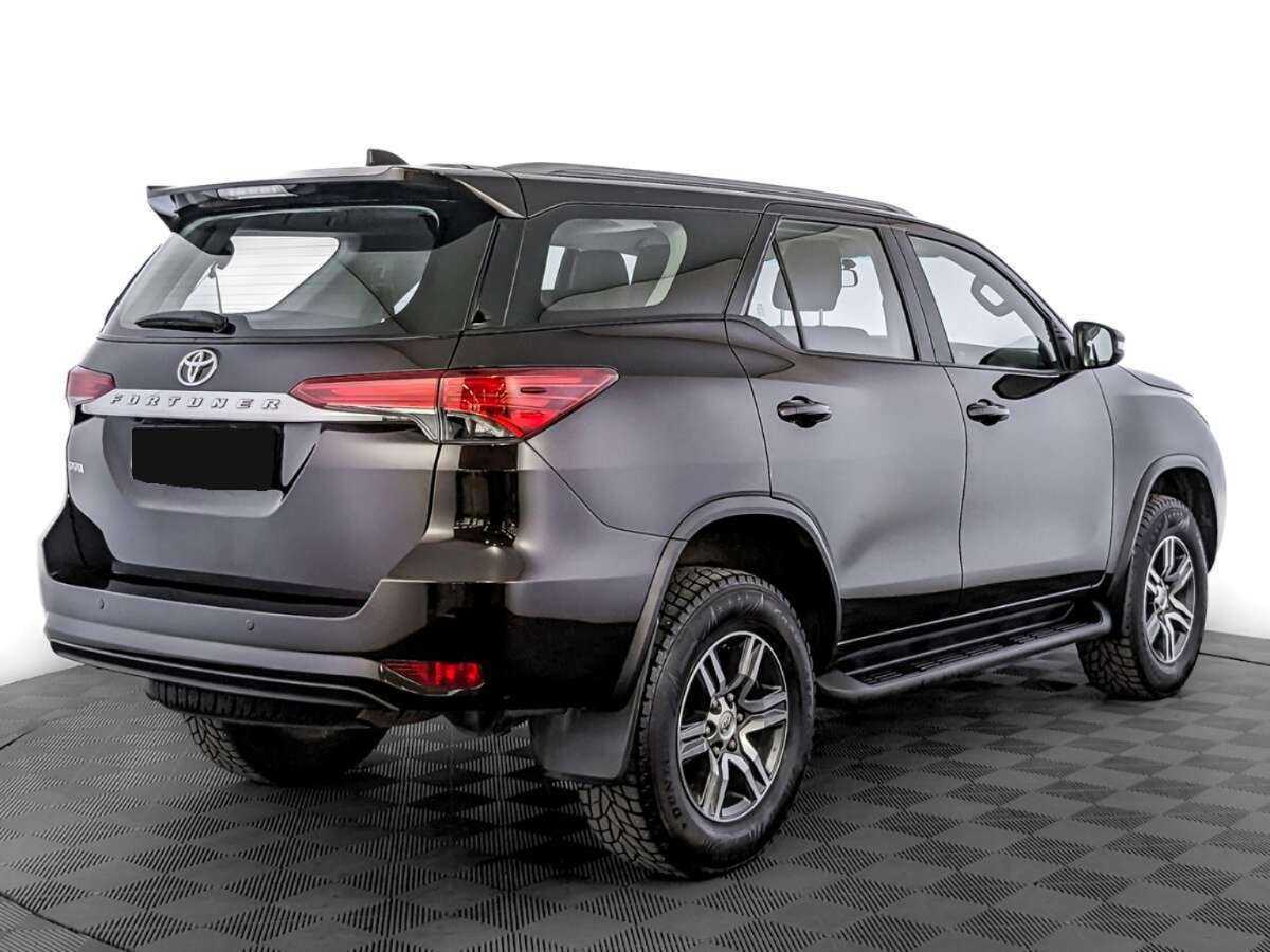 Купить Toyota Fortuner, 2018, 57 388 км, фото №5