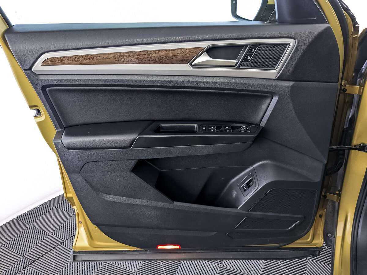 Купить Volkswagen Teramont, 2018, 93 225 км, фото №14