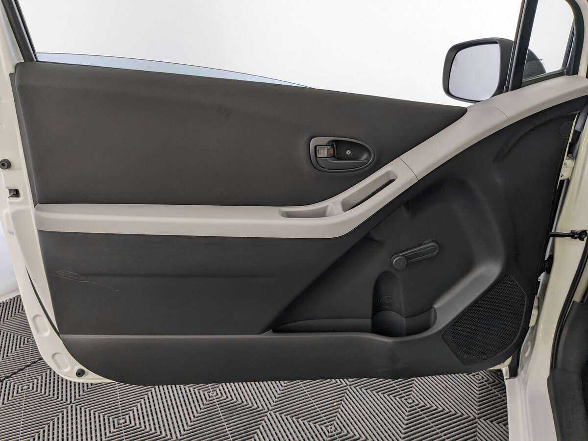 Купить Toyota Yaris, 2007, 136 413 км, фото №15