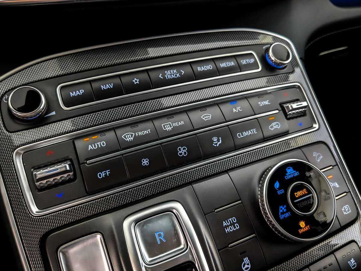 Купить Hyundai Santa Fe, 2021, 22 761 км, фото №23