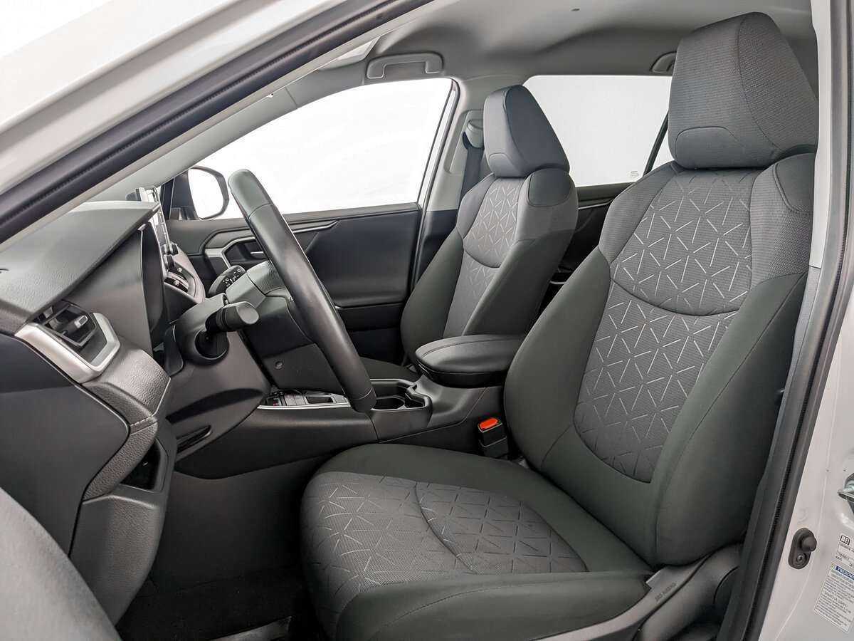 Купить Toyota RAV4, 2020, 19 183 км, фото №16