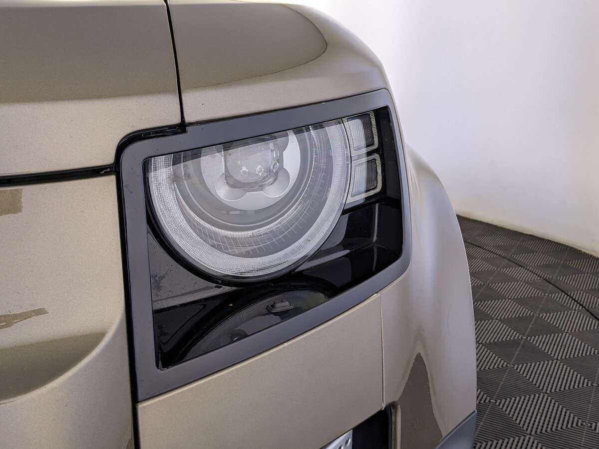 Купить Land Rover Defender 110, 2020, 73 000 км, фото №9