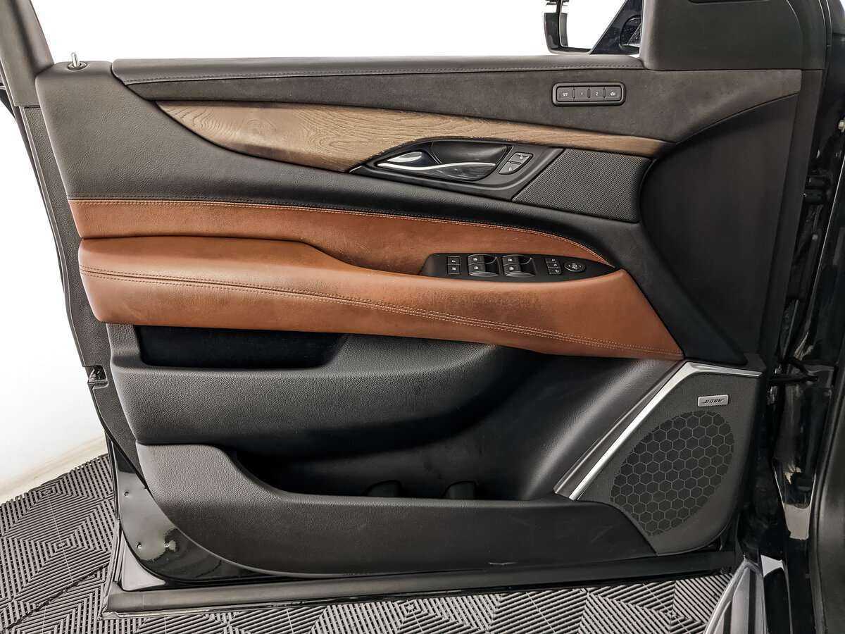 Купить Cadillac Escalade, 2019, 152 588 км, фото №14