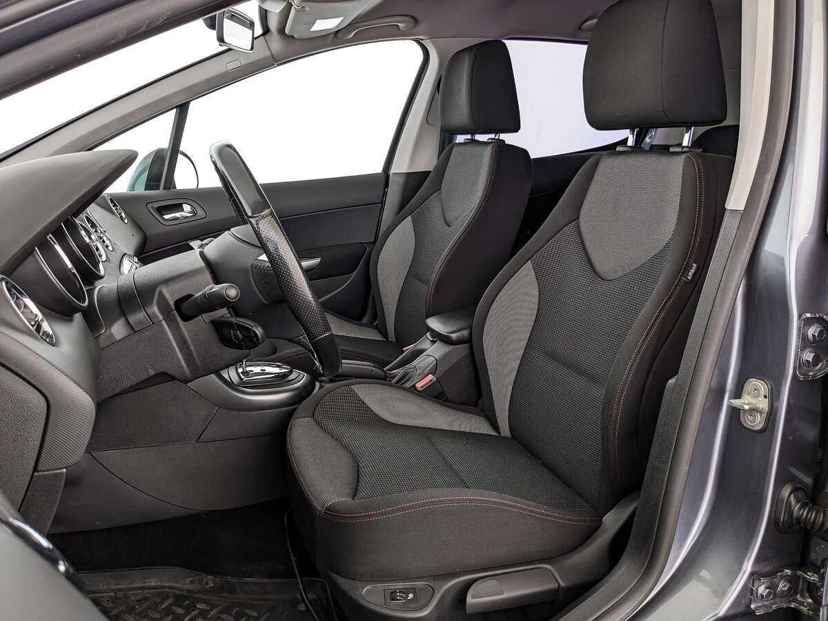 Купить Peugeot 308, 2011, 114 000 км, фото №16