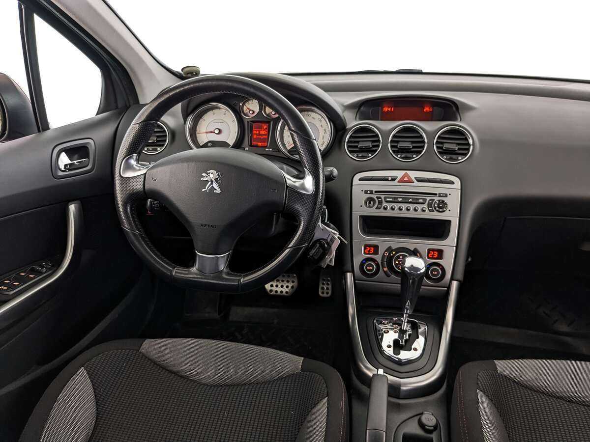 Купить Peugeot 308, 2011, 114 000 км, фото №17