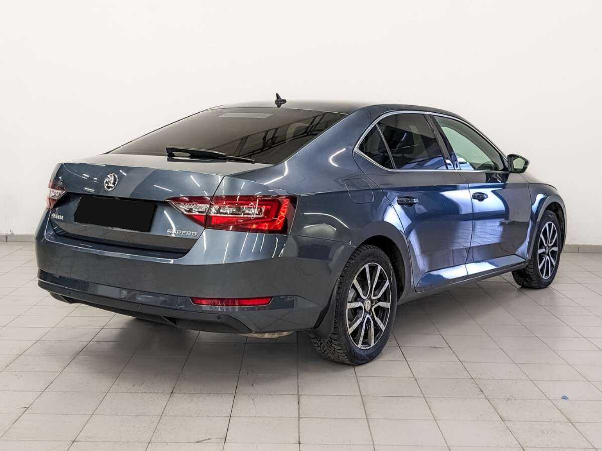 Купить Skoda Superb, 2017, 118 105 км, фото №5
