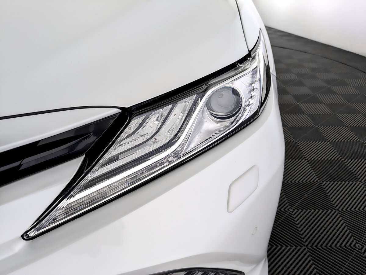 Купить Toyota Camry, 2019, 186 689 км, фото №17
