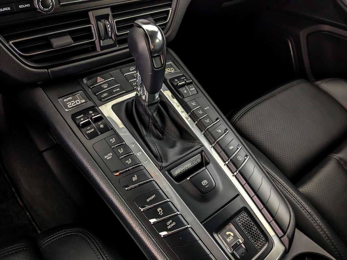Купить Porsche Macan, 2021, 33 240 км, фото №24