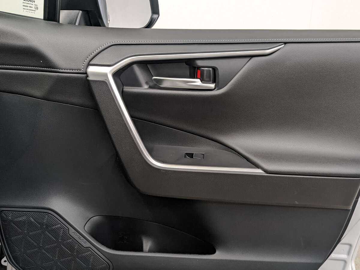 Купить Toyota RAV4, 2021, 24 900 км, фото №21