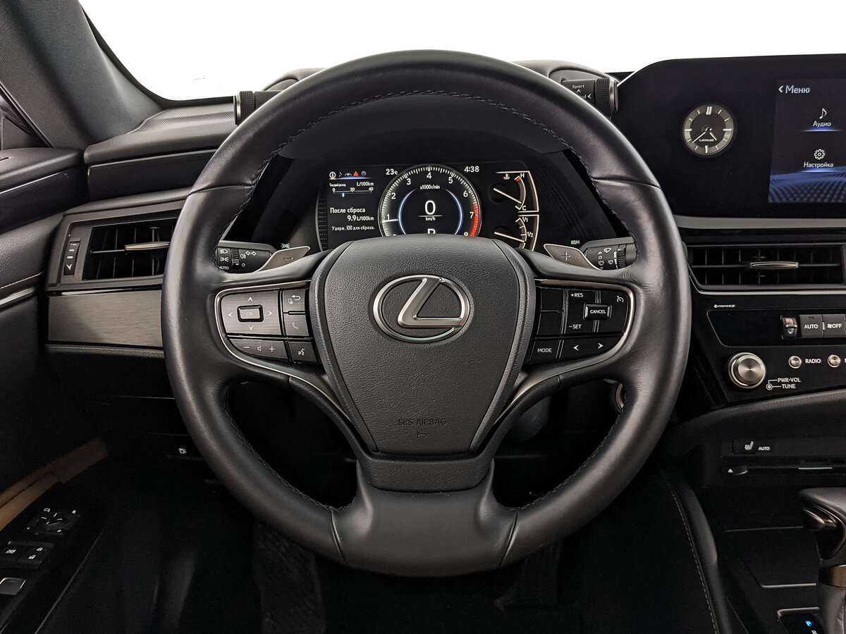 Купить Lexus ES 200, 2022, 7 300 км, фото №18