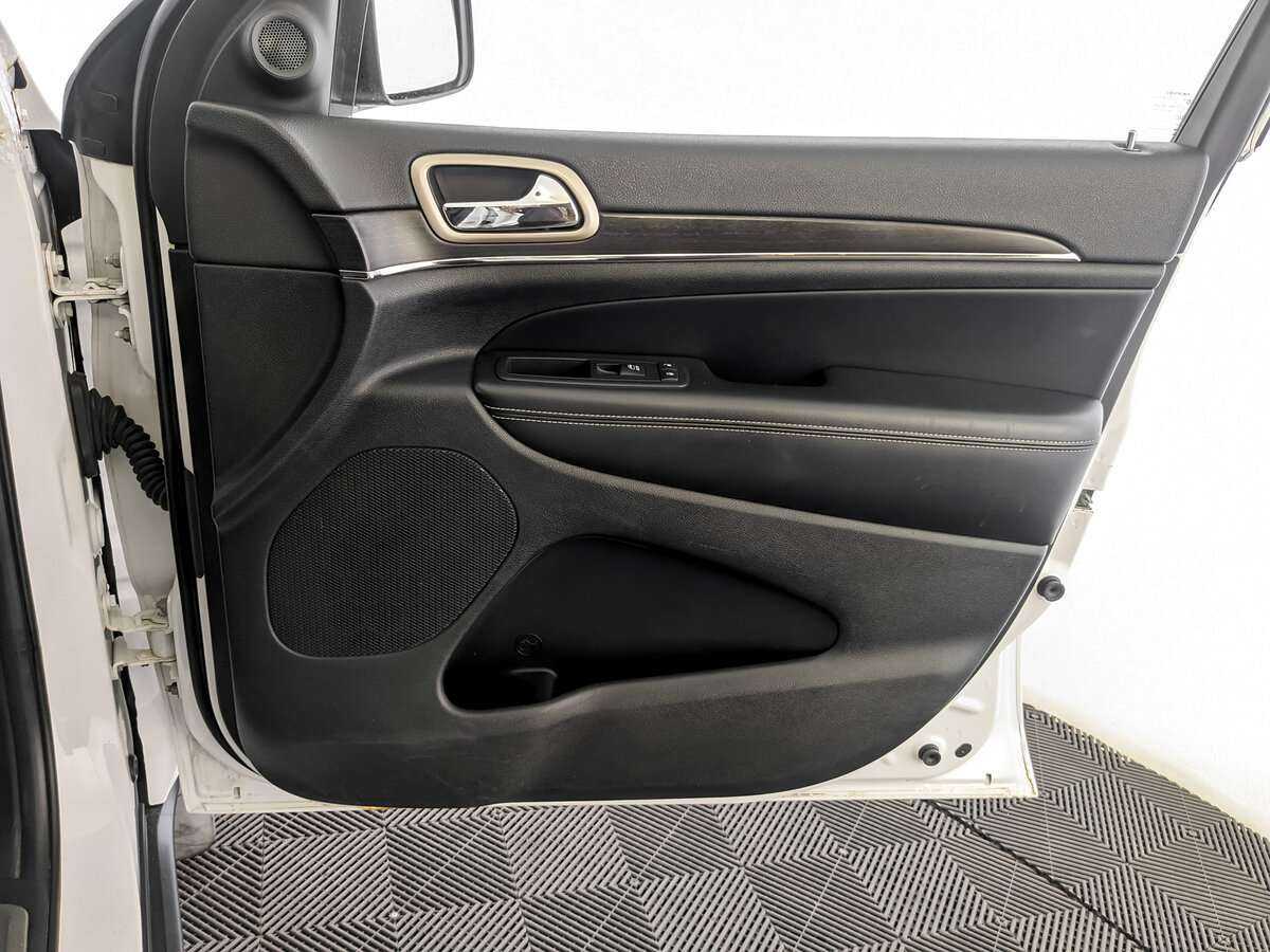 Купить Jeep Grand Cherokee, 2014, 189 194 км, фото №23