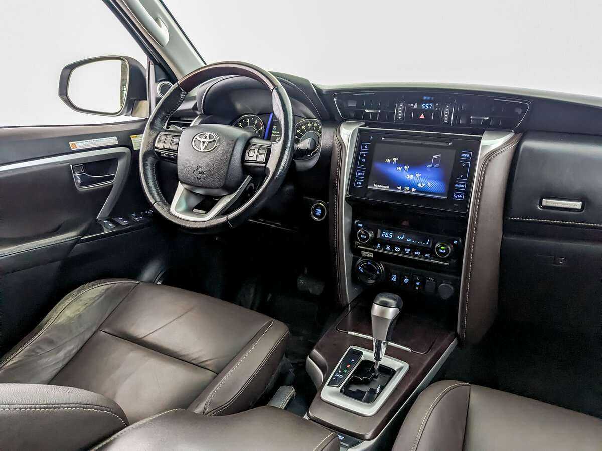 Купить Toyota Fortuner, 2019, 148 000 км, фото №24