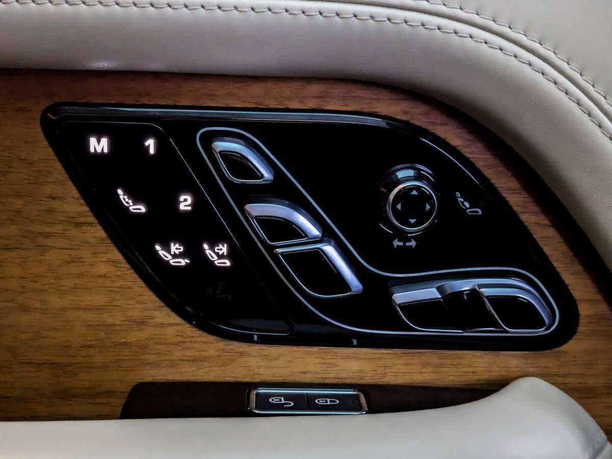 Купить Land Rover Range Rover Long, 2018, 160 248 км, фото №25