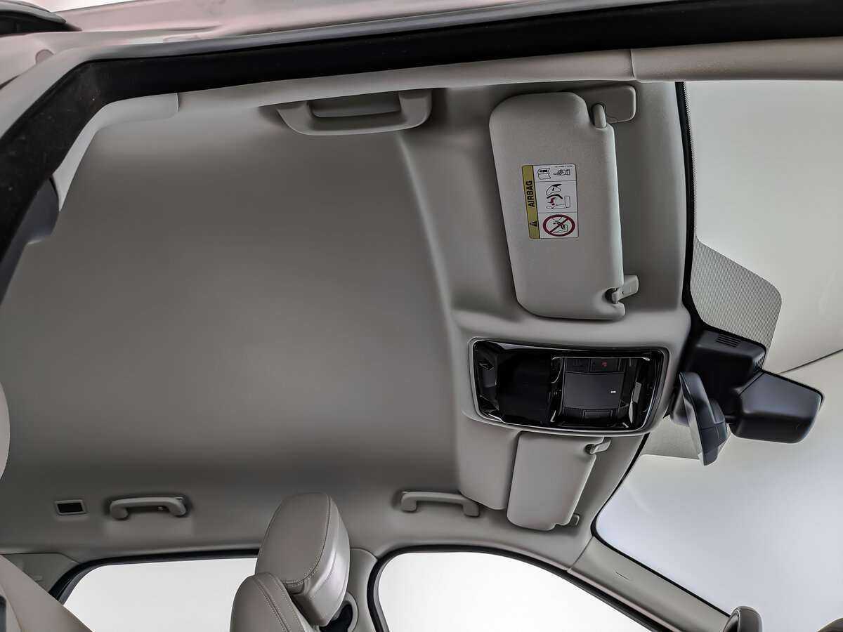 Купить Land Rover Range Rover Velar, 2017, 65 849 км, фото №18