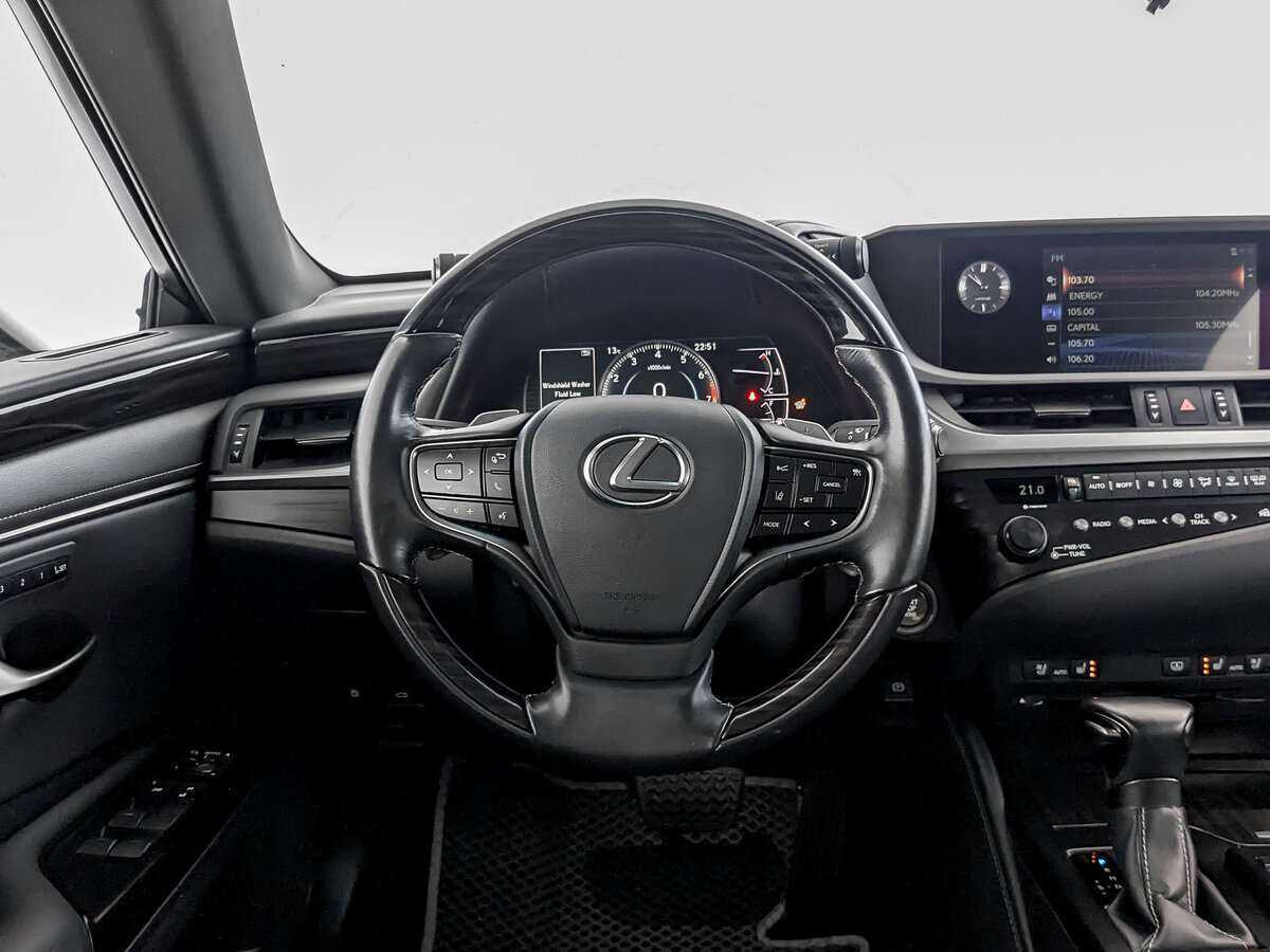 Купить Lexus ES 200, 2020, 89 000 км, фото №18