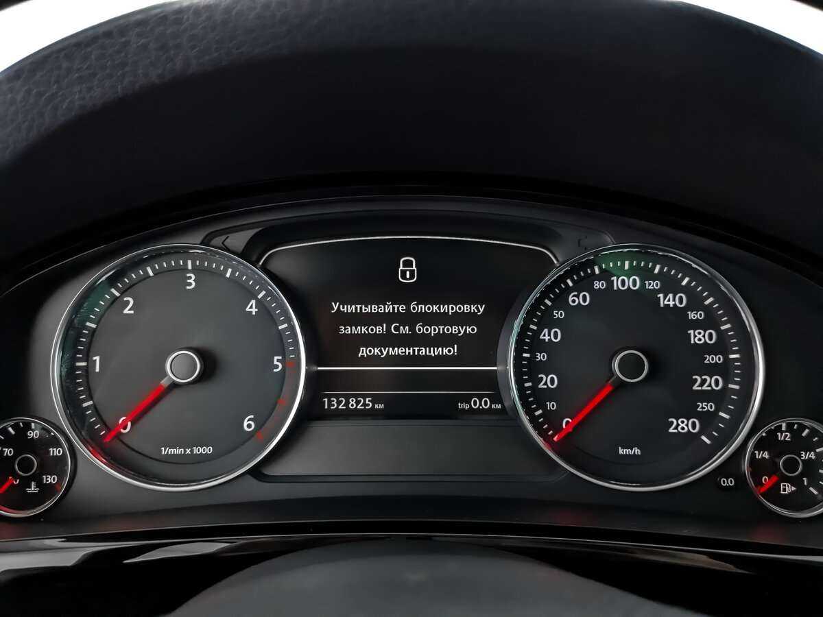 Купить Volkswagen Touareg, 2017, 132 764 км, фото №12