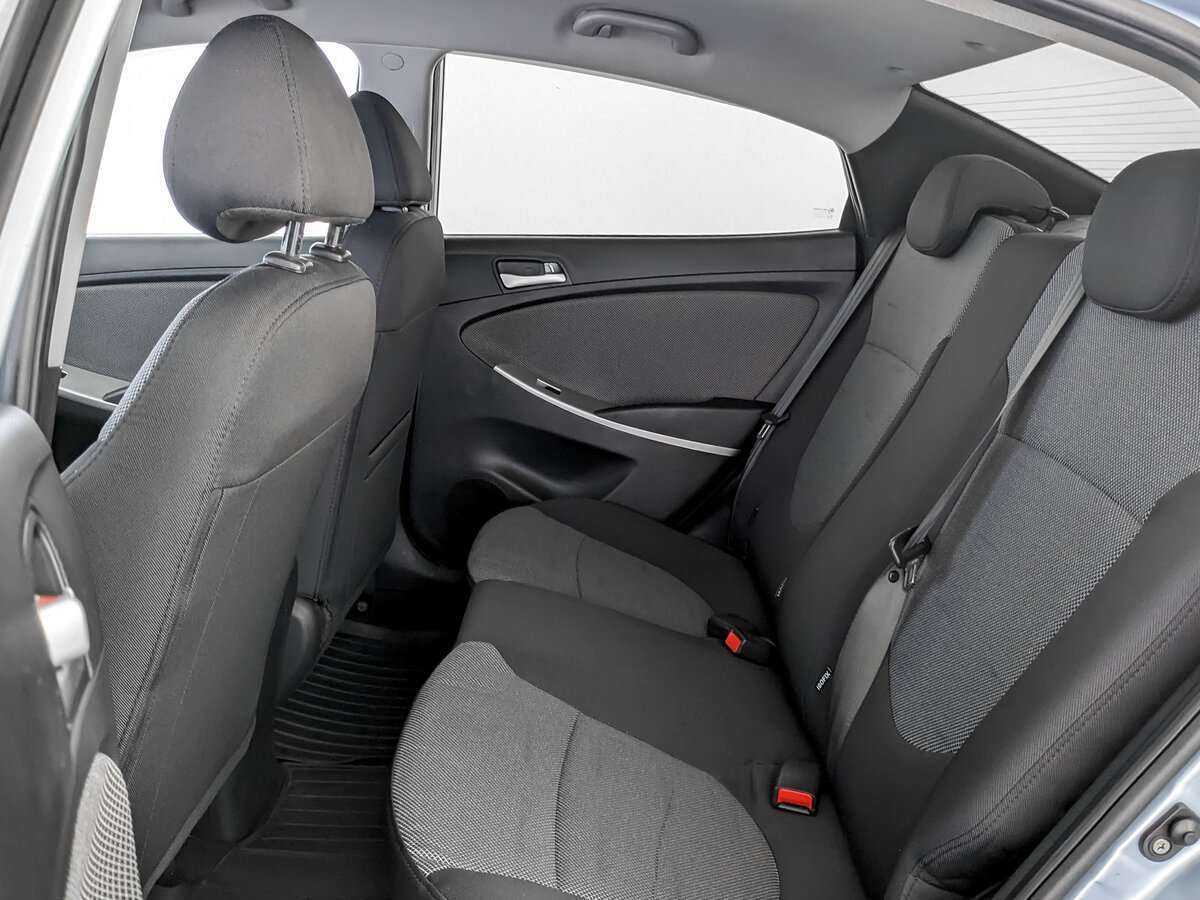 Купить Hyundai Solaris, 2011, 66 998 км, фото №7