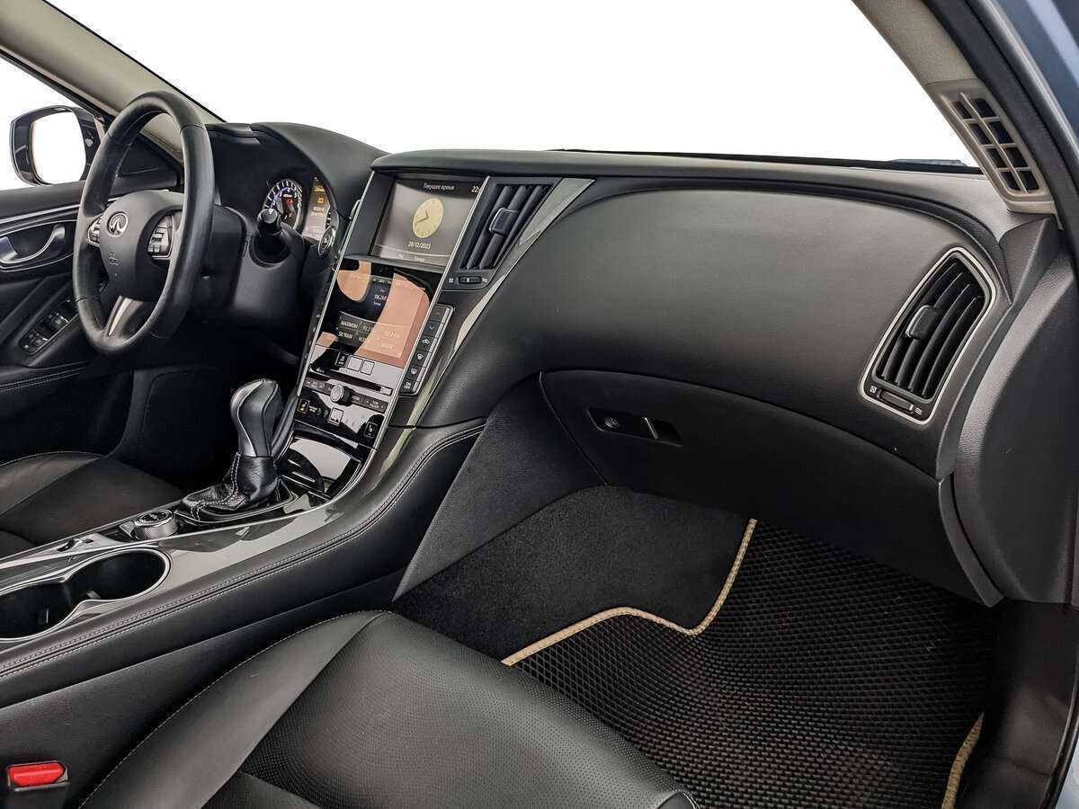 Купить Infiniti Q50, 2016, 107 601 км, фото №9