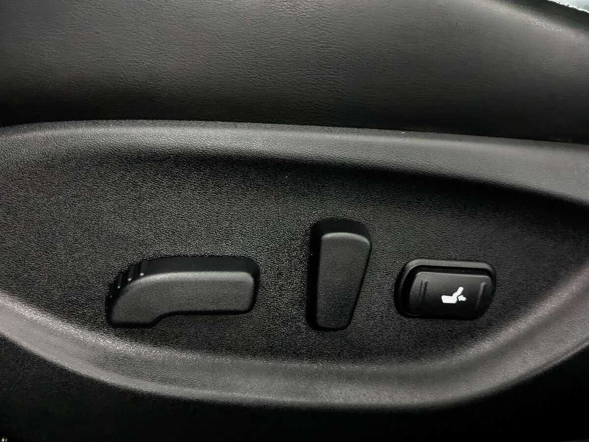 Купить Infiniti Q50, 2016, 107 601 км, фото №22