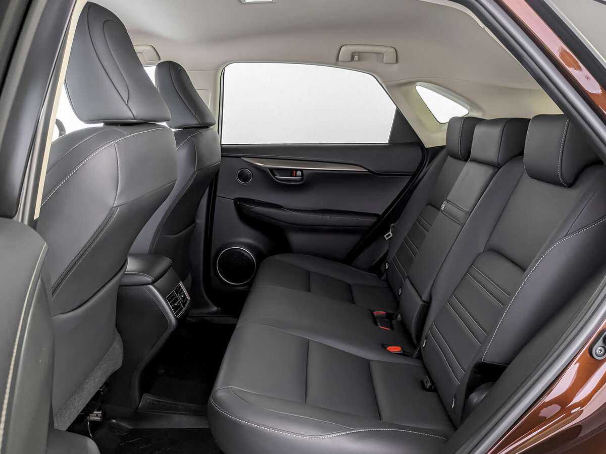 Купить Lexus NX 200, 2017, 69 107 км, фото №10