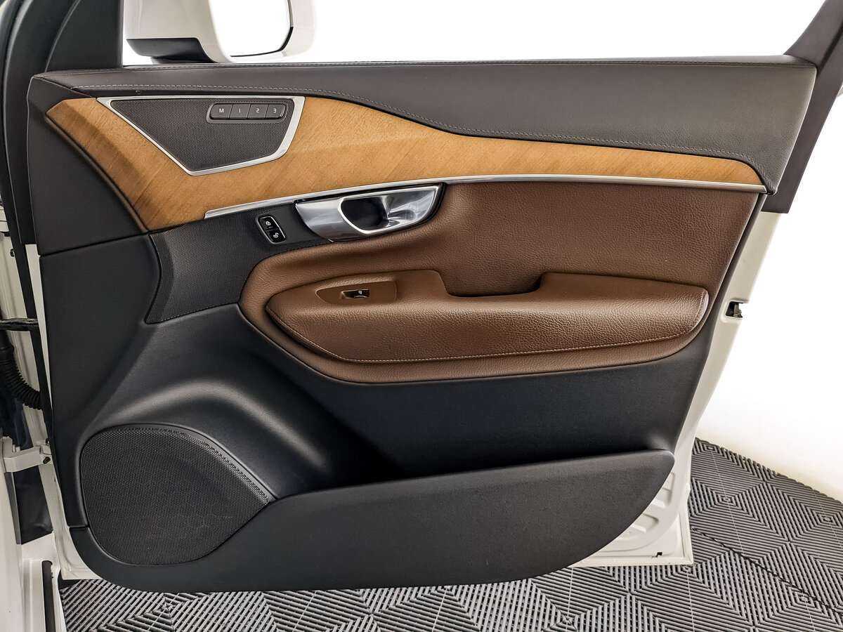 Купить Volvo XC90, 2019, 127 250 км, фото №21