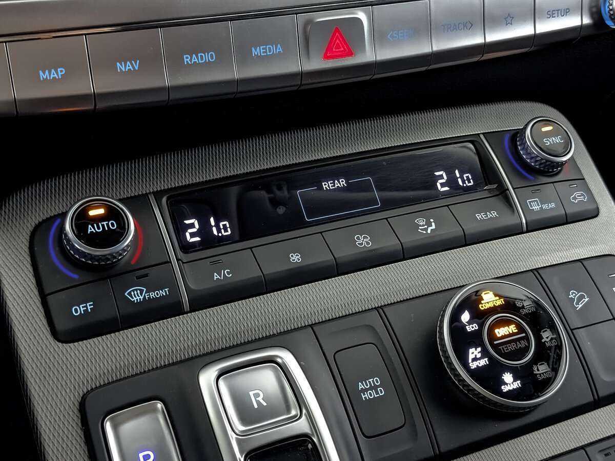 Купить Hyundai Palisade, 2021, 50 995 км, фото №23