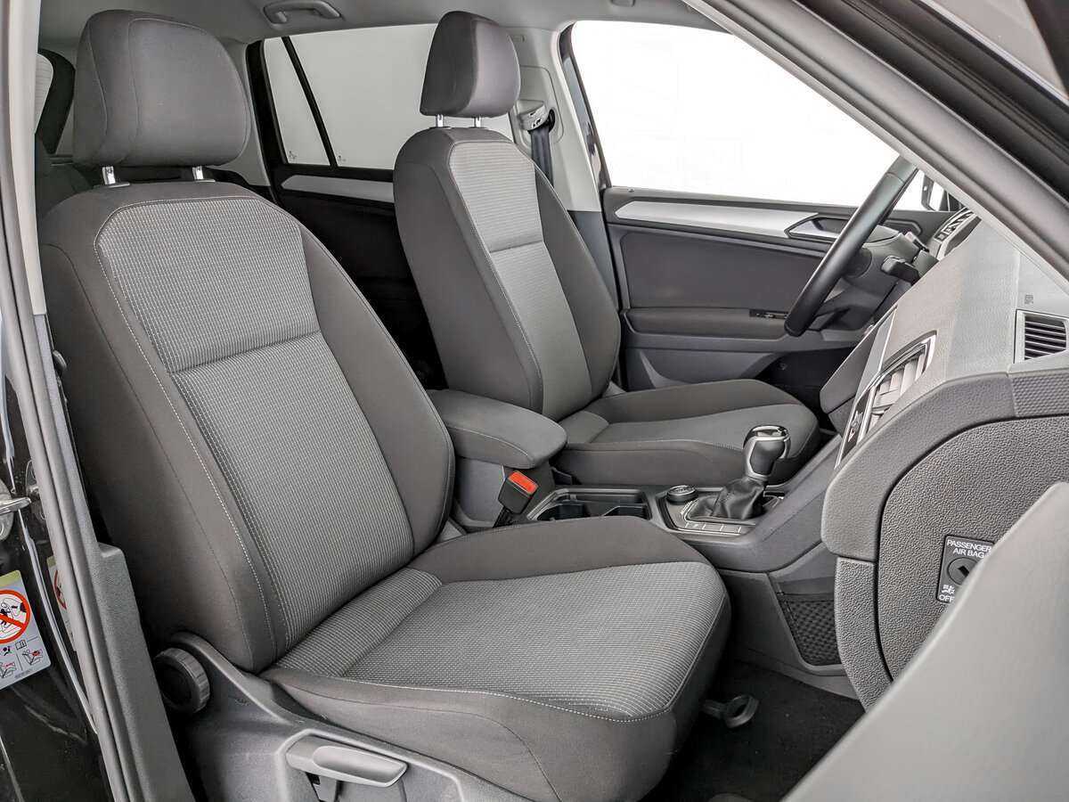 Купить Volkswagen Tiguan, 2021, 81 187 км, фото №19