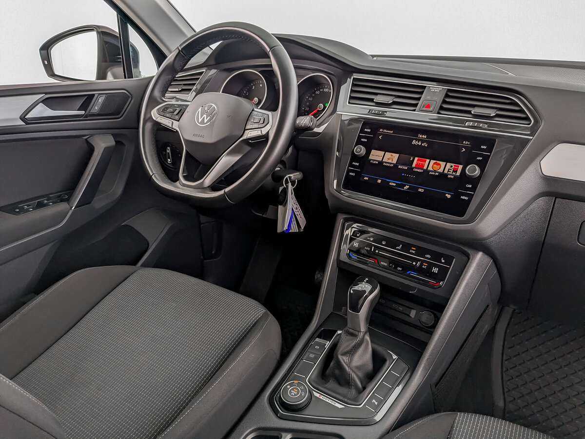Купить Volkswagen Tiguan, 2021, 81 187 км, фото №25