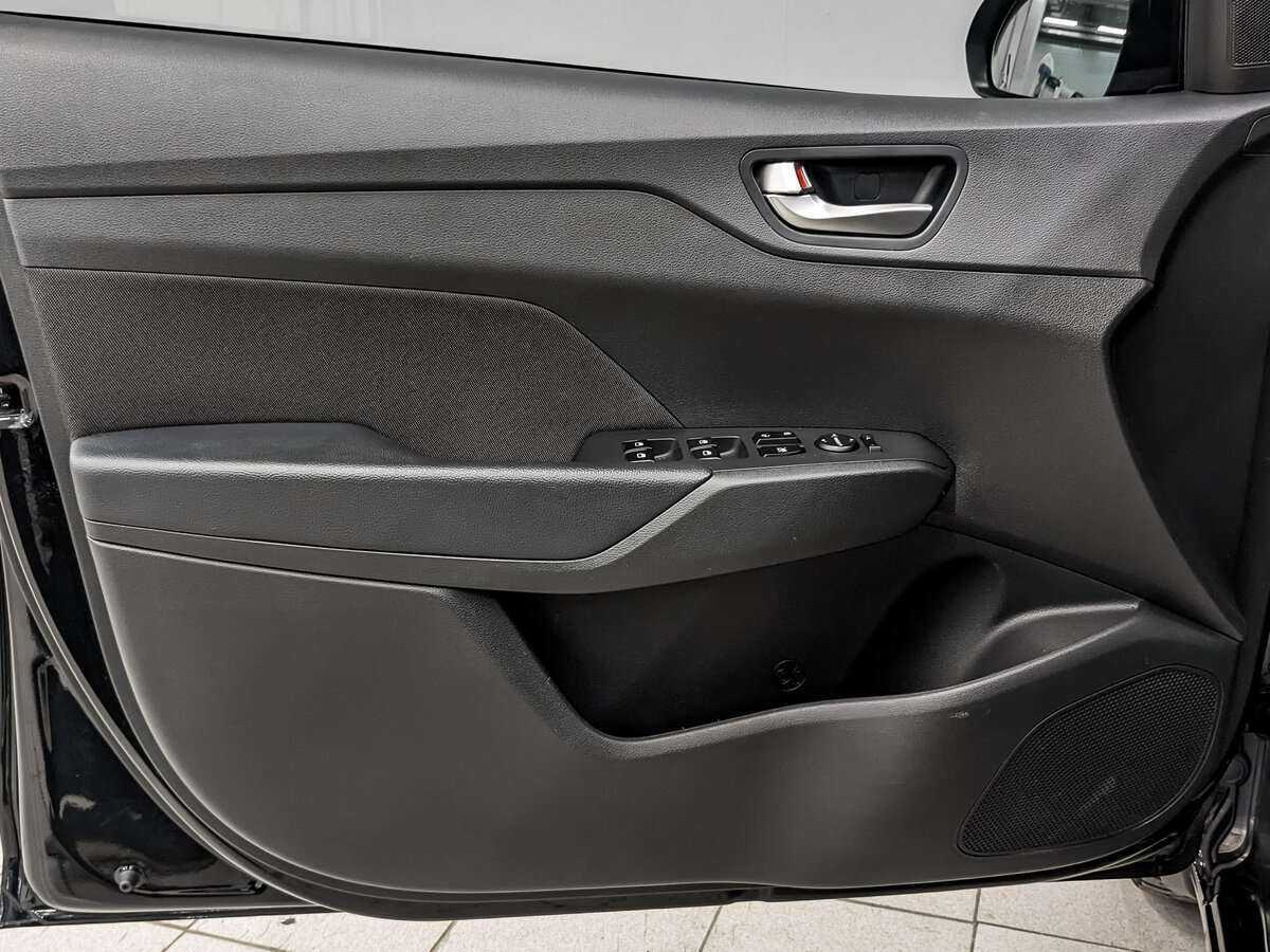 Купить Hyundai Solaris, 2021, 29 263 км, фото №15