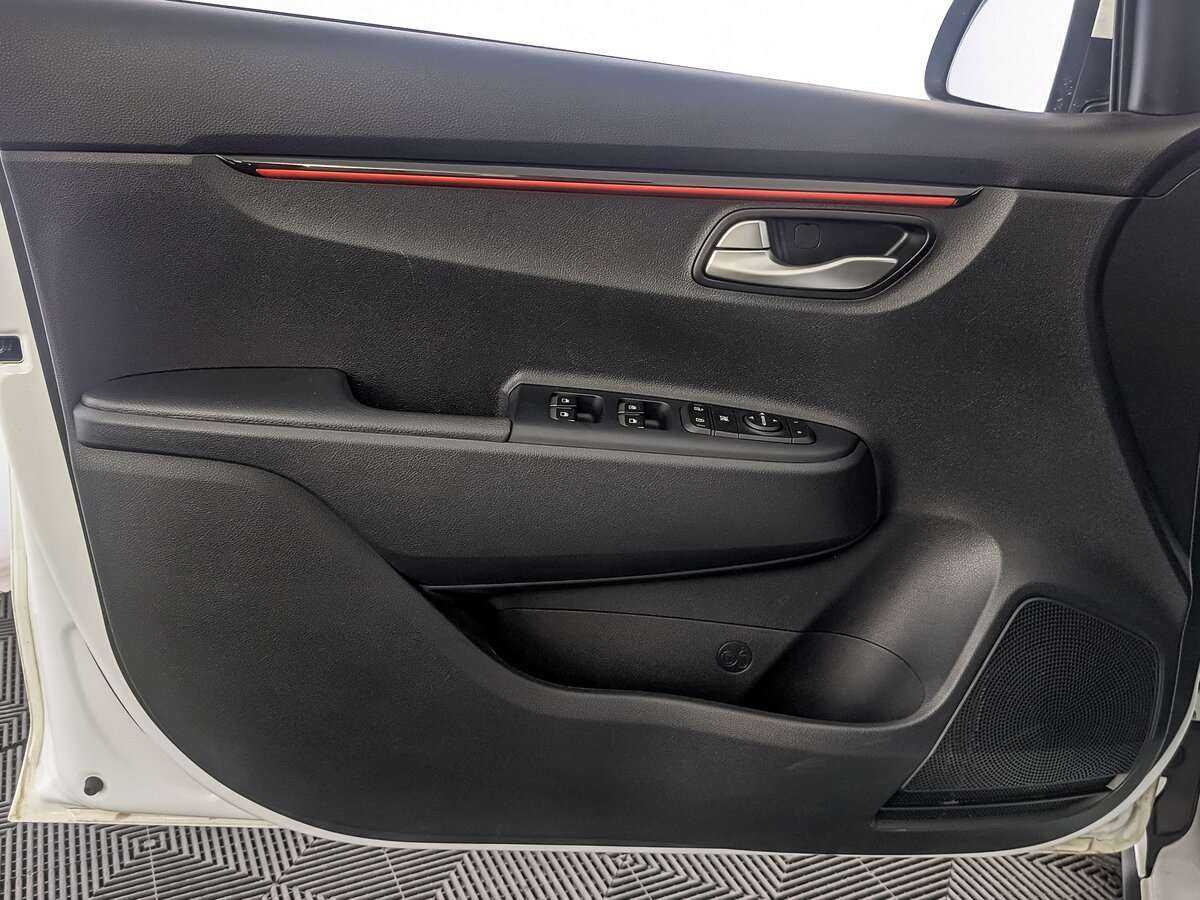 Купить Kia Rio X-Line, 2020, 22 239 км, фото №15