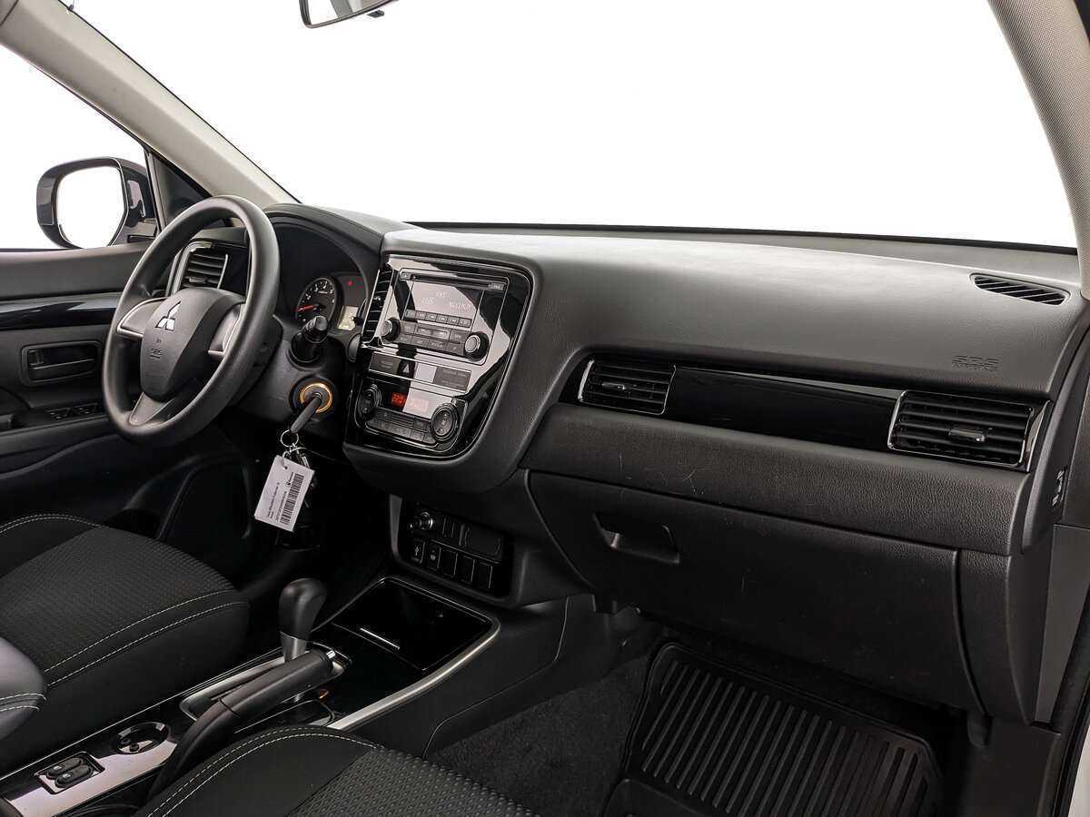 Купить Mitsubishi Outlander, 2019, 132 727 км, фото №9