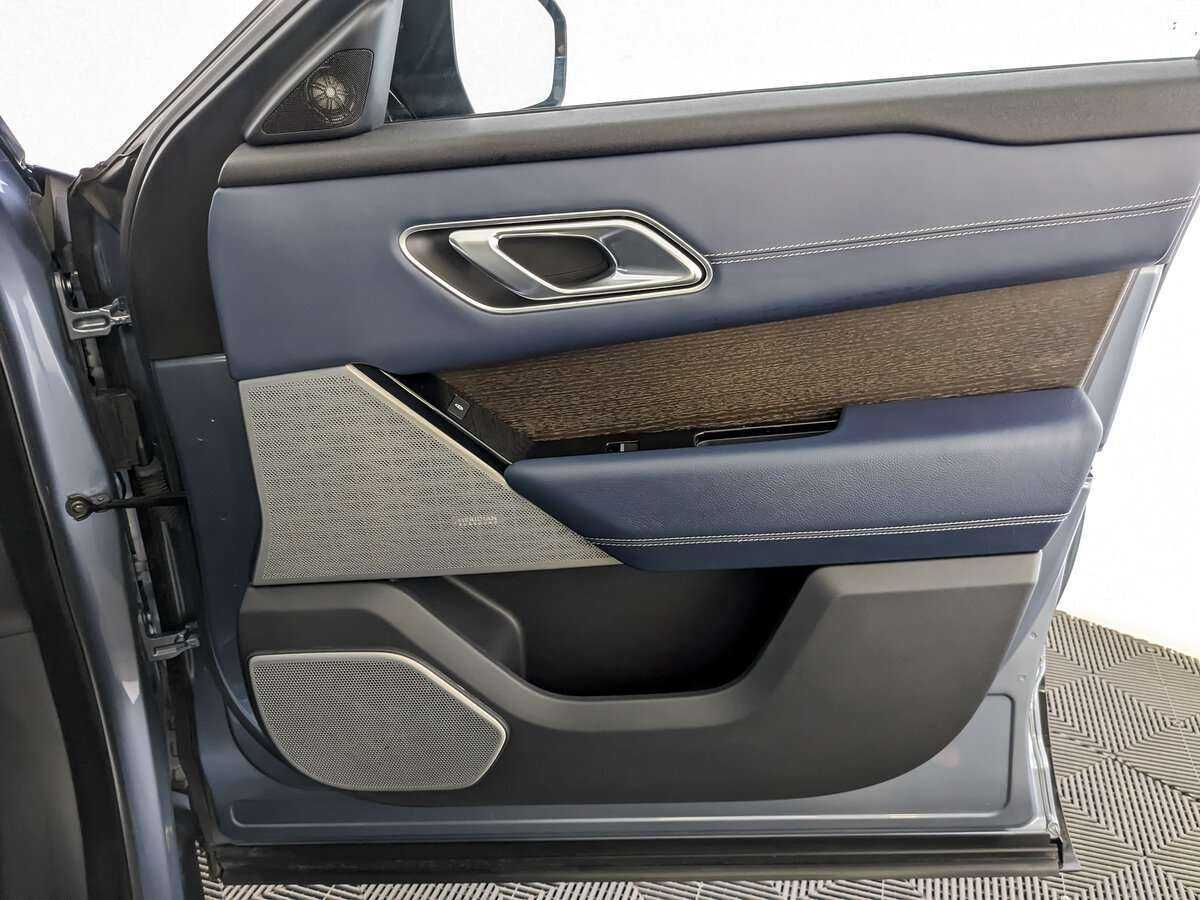 Купить Land Rover Range Rover Velar, 2017, 144 030 км, фото №21