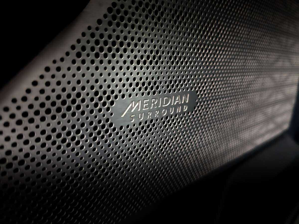 Купить Land Rover Range Rover Velar, 2017, 144 030 км, фото №24