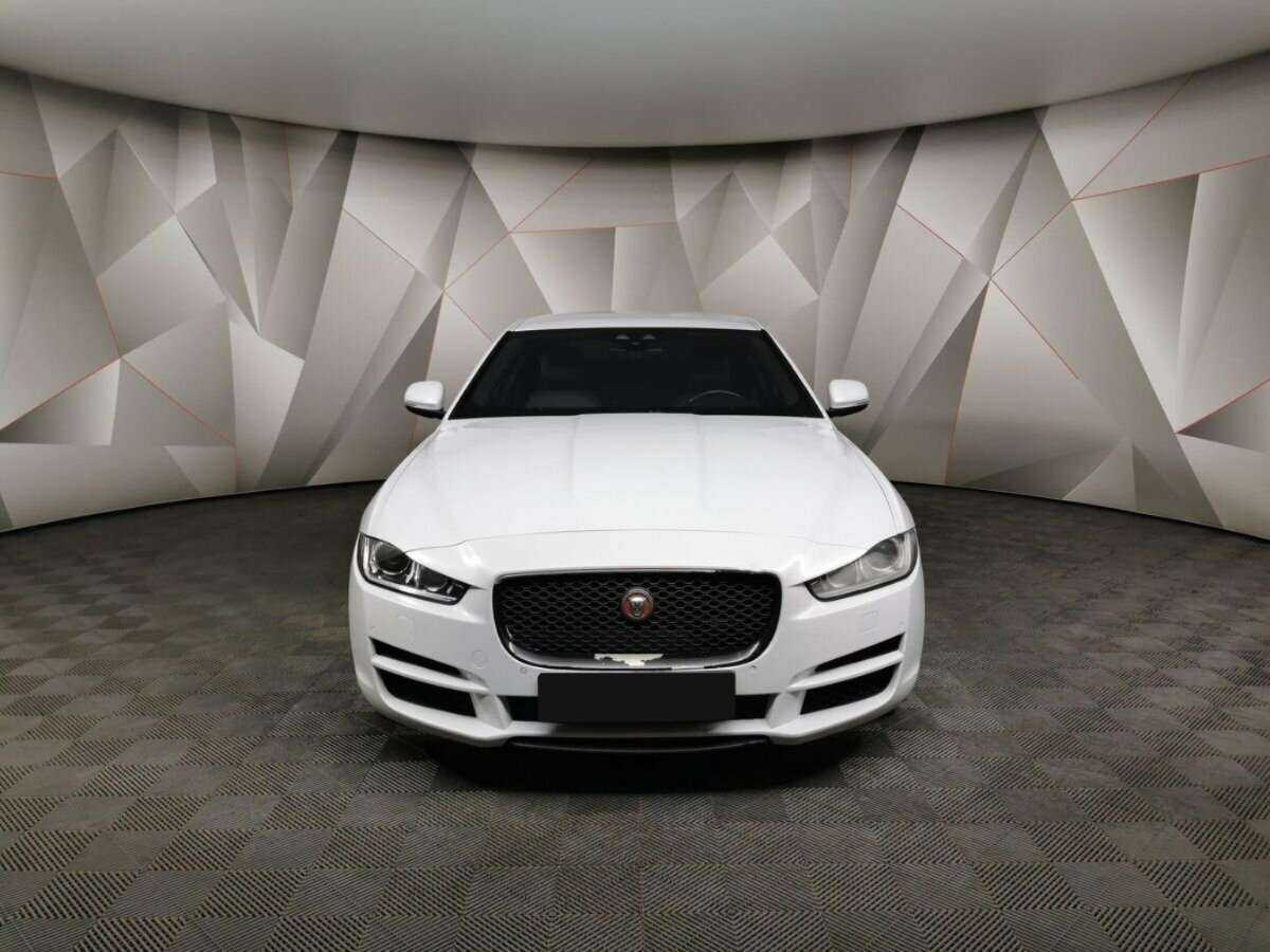 Купить Jaguar XE, 2015, 166 481 км, фото №7