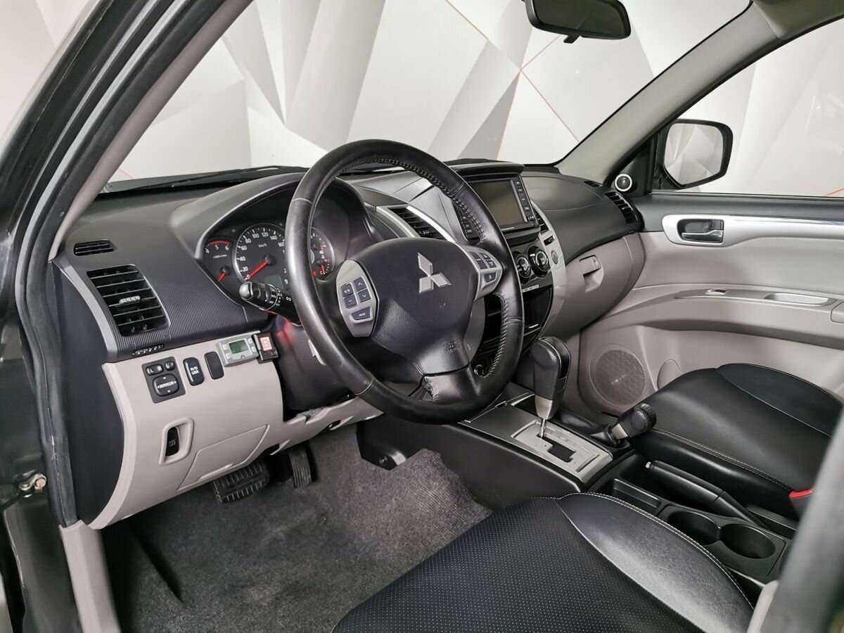 Купить Mitsubishi Pajero Sport, 2011, 170 879 км, фото №15