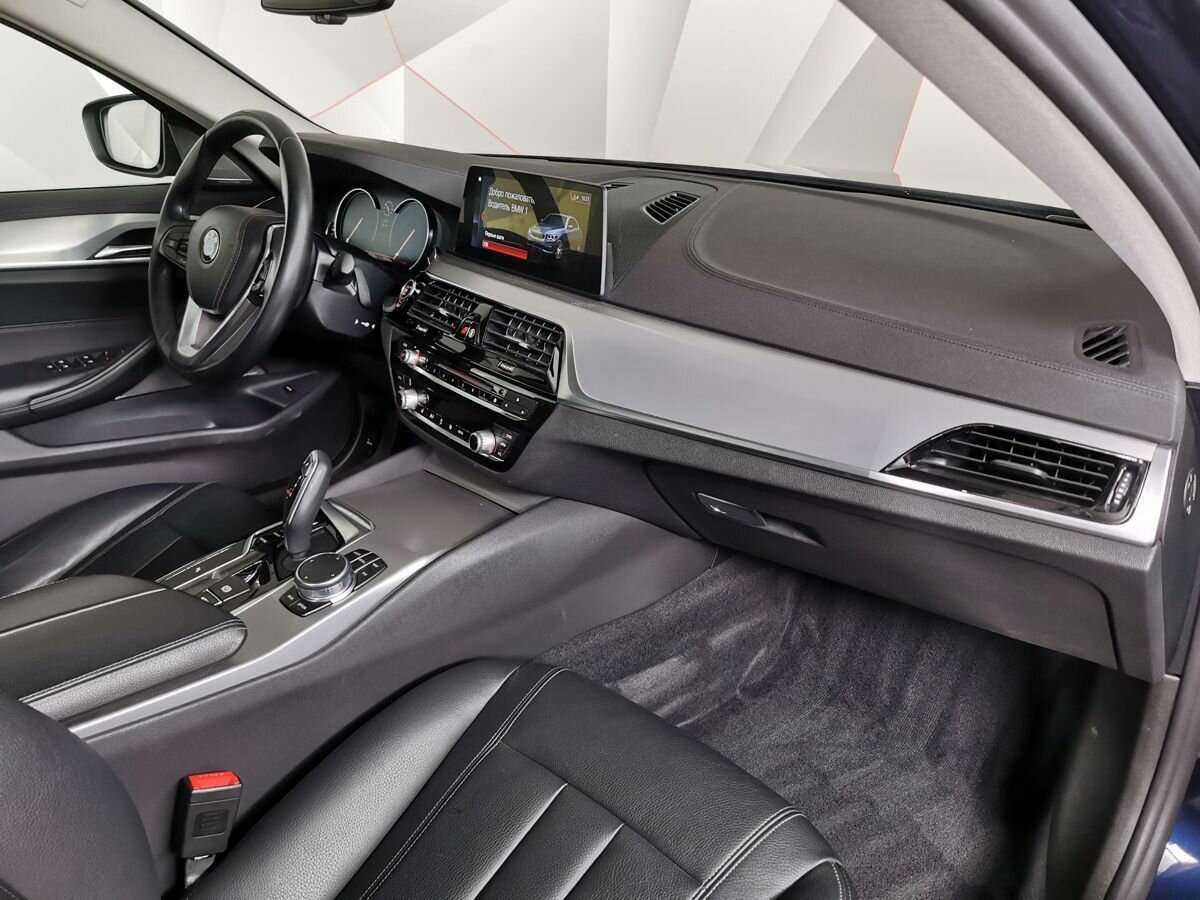 Купить BMW 5 серии 520d xDrive, 2018, 136 803 км, фото №9