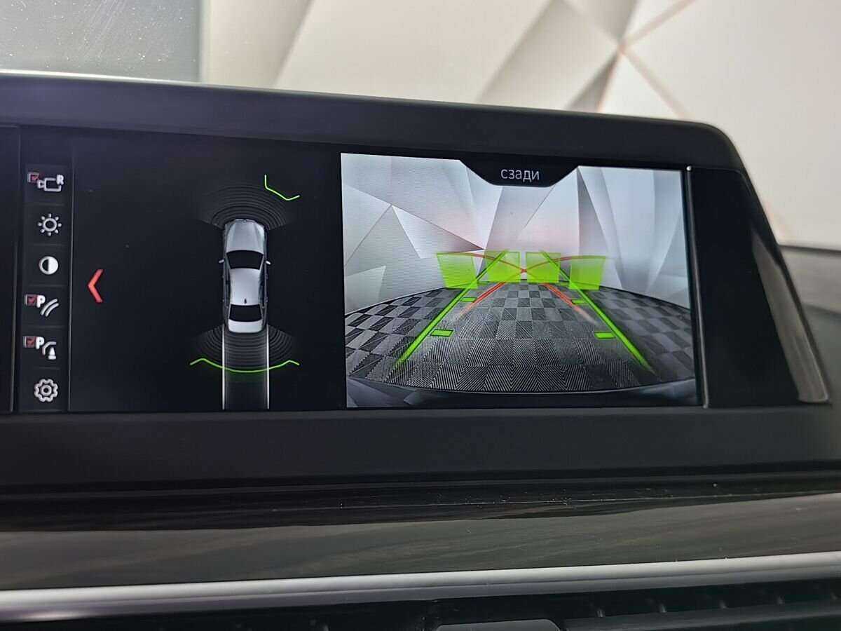 Купить BMW 5 серии 530i xDrive, 2017, 155 765 км, фото №12