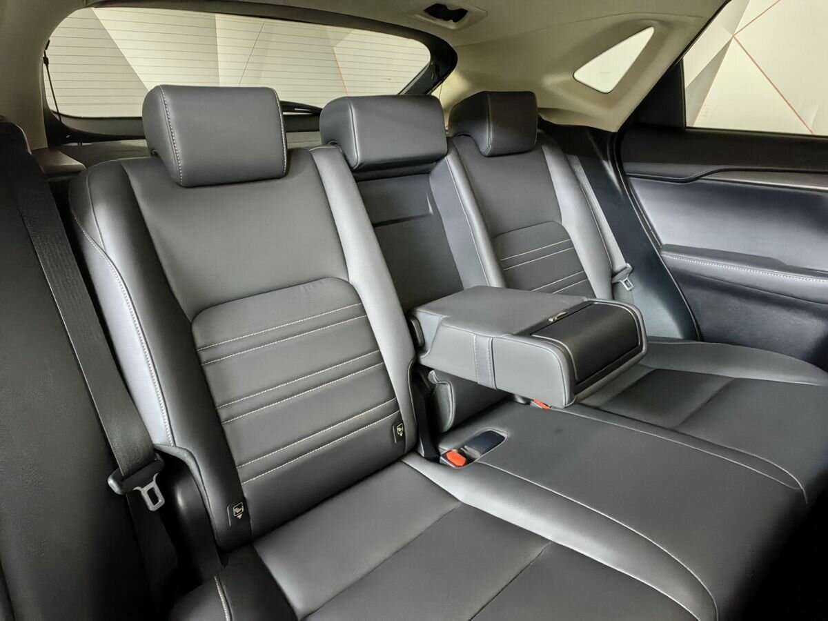 Купить Lexus NX 200, 2017, 166 223 км, фото №13